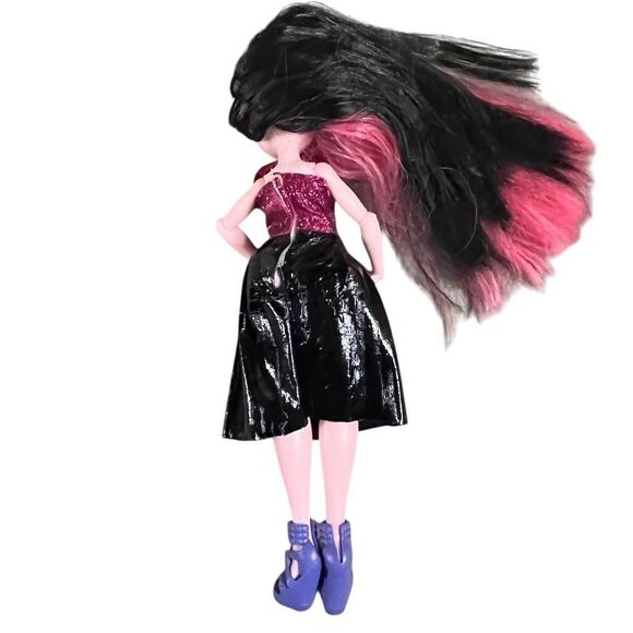 Monster High Draculaura Doll G3 Reboot 2022 Mattel Fashion Doll - Picture 2 of 2